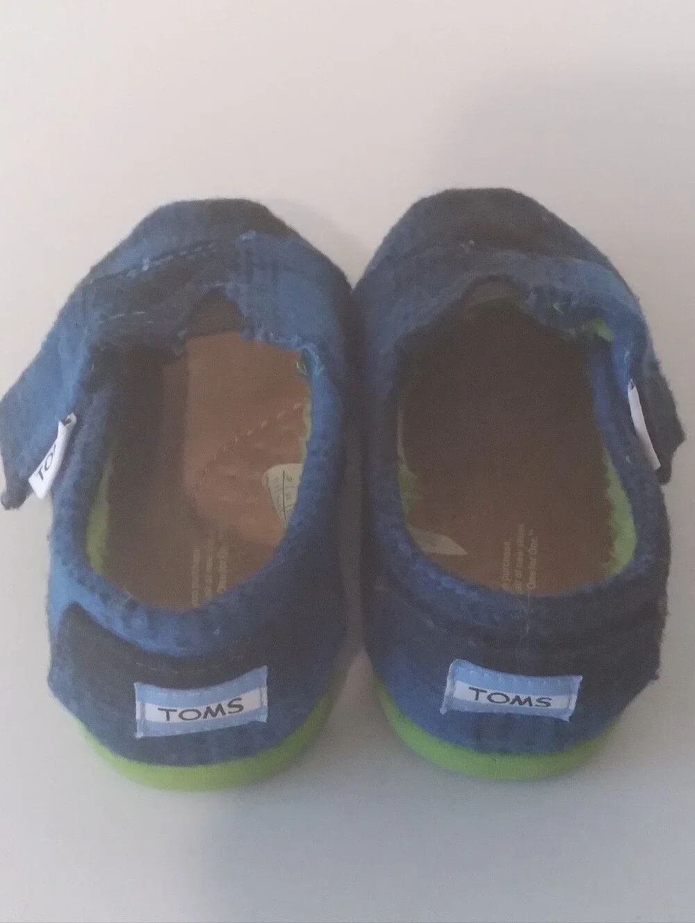 Toms Kids Navy Blue Wool Blend Slip-On Sneakers with Lime Green Soles